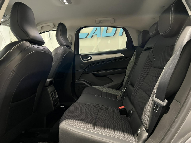 Photo 8 de l'offre de RENAULT ARKANA E-Tech hybride 145 - Techno à 21990€ chez VL Auto