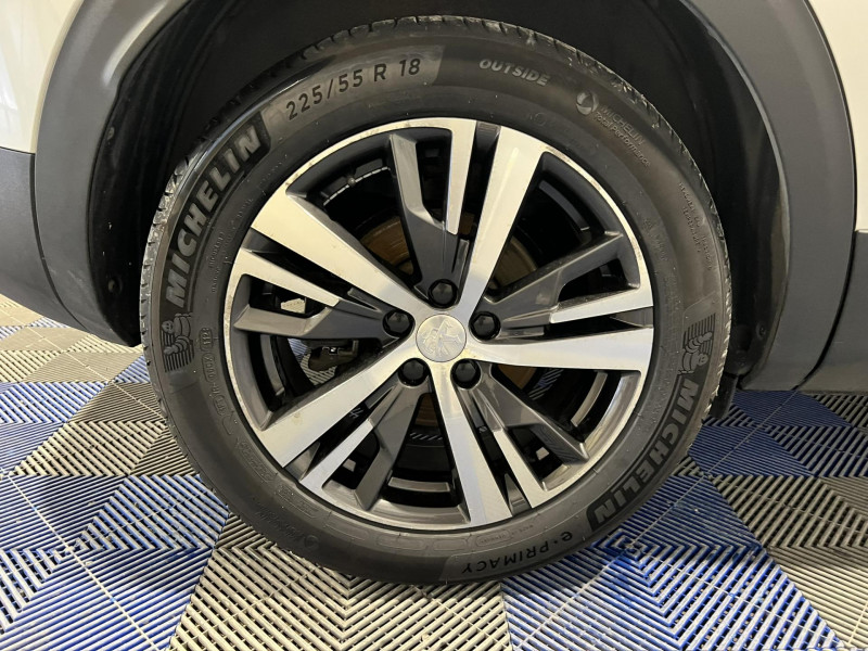 Photo 19 de l'offre de PEUGEOT 3008  BlueHDi 130ch S&S BVM6 Allure Pack à 17990€ chez VL Auto