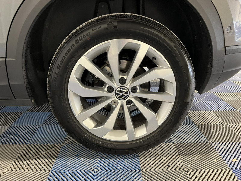 Photo 18 de l'offre de VOLKSWAGEN T-ROC 1.0 TSI 110 Start/Stop BVM6 Life à 21490€ chez VL Auto