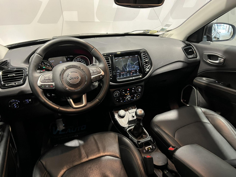 Photo 10 de l'offre de JEEP COMPASS 2.0 I MultiJet II 140 ch Active Drive BVM6 Limited à 16990€ chez VL Auto