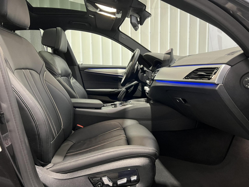 Photo 11 de l'offre de BMW SERIE 5 530e 252 ch BVA8 G30 M Sport à 31990€ chez VL Auto