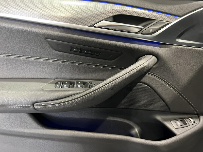 Photo 23 de l'offre de BMW SERIE 5 530e 252 ch BVA8 G30 M Sport à 31990€ chez VL Auto