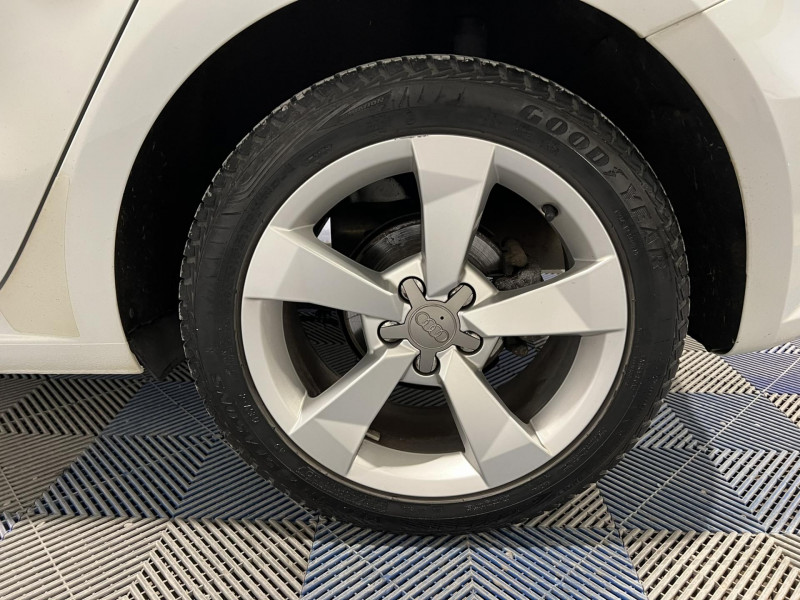 Photo 17 de l'offre de AUDI A1 SPORTBACK 1.6 TDI 116 S tronic 7 Ambition à 15490€ chez VL Auto