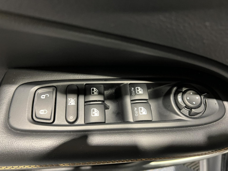 Photo 21 de l'offre de JEEP COMPASS 2.0 I MultiJet II 140 ch Active Drive BVM6 Limited à 16990€ chez VL Auto