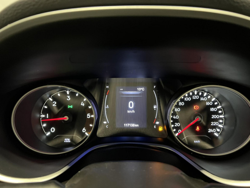 Photo 9 de l'offre de JEEP COMPASS 1.6 MultiJet II - 120 - Longitude à 14990€ chez VL Auto