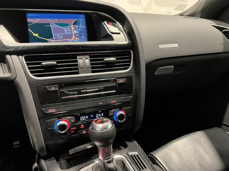 Photo 15 de l'offre de AUDI RS5  V8 4.2 FSi 450 Quattro S Tronic 7 à 38990€ chez VL Auto