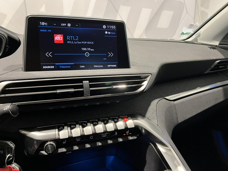 Photo 14 de l'offre de PEUGEOT 3008  BlueHDi 130ch S&S BVM6 Allure à 14990€ chez VL Auto