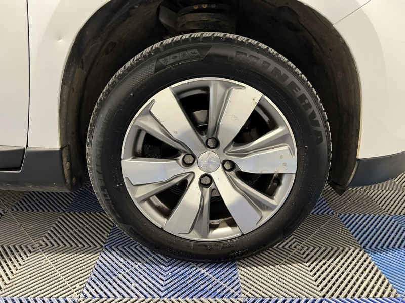 Photo 17 de l'offre de PEUGEOT 2008  1.6 BlueHDi 100ch S&S BVM5 Style à 8490€ chez VL Auto