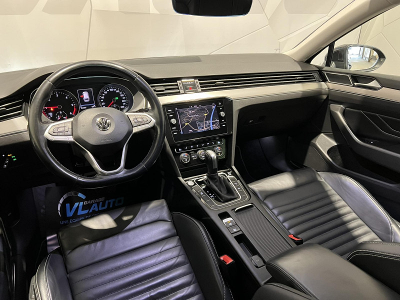Photo 10 de l'offre de VOLKSWAGEN Passat SW 2.0 TDI 190 DSG7 Elegance à 22990€ chez VL Auto