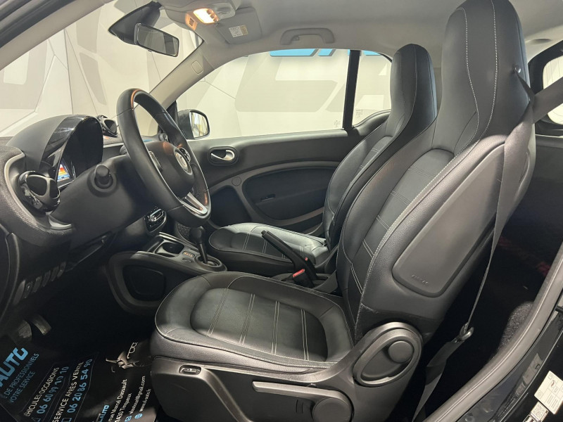 Photo 6 de l'offre de SMART FORTWO 0.9 90 ch S&S BA6 Prime à 11990€ chez VL Auto