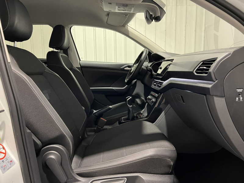 Photo 11 de l'offre de VOLKSWAGEN T-CROSS 1.0 TSI 115 Start/Stop BVM6 First Edition à 15490€ chez VL Auto
