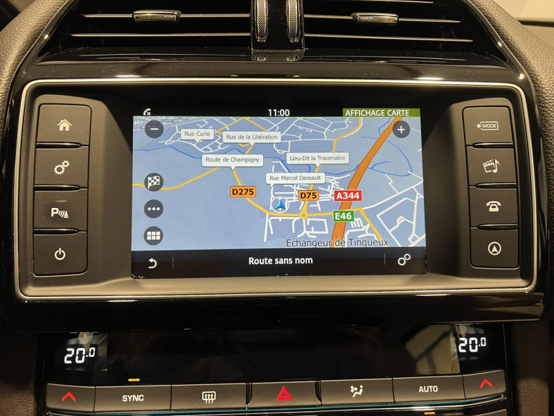 Photo 12 de l'offre de JAGUAR F-PACE 2.0 D - 180 AWD Prestige à 16990€ chez VL Auto