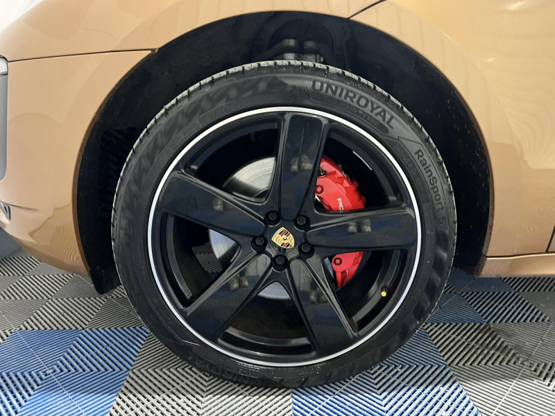 Photo 18 de l'offre de PORSCHE MACAN Turbo 3.6 V6 400 ch PDK à 43990€ chez VL Auto