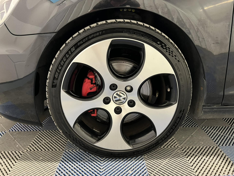Photo 20 de l'offre de VOLKSWAGEN GOLF 2.0 TSI 210 GTI à 13490€ chez VL Auto
