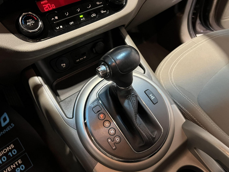 Photo 13 de l'offre de KIA SPORTAGE 2.0 CRDi 136 4WD Active BVA à 12990€ chez VL Auto