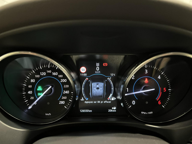 Photo 9 de l'offre de JAGUAR F-PACE 2.0 D - 180 AWD Prestige à 16990€ chez VL Auto