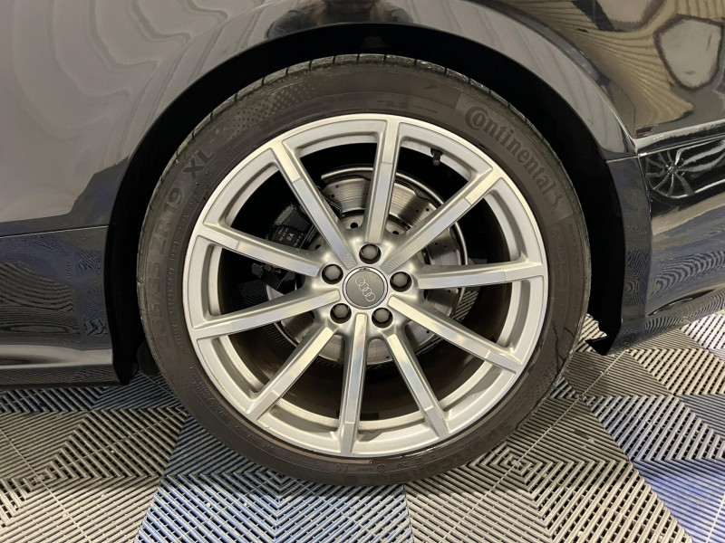 Photo 19 de l'offre de AUDI RS5  V8 4.2 FSi 450 Quattro S Tronic 7 à 38990€ chez VL Auto