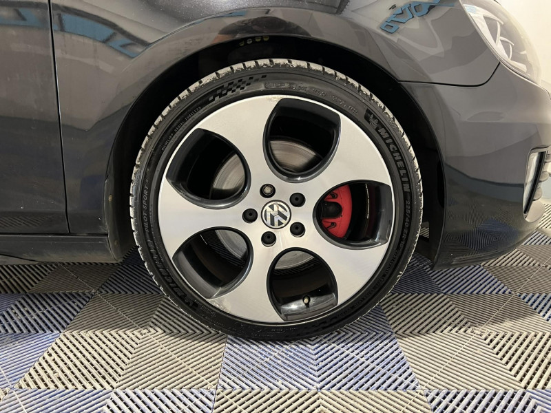 Photo 19 de l'offre de VOLKSWAGEN GOLF 2.0 TSI 210 GTI à 13490€ chez VL Auto