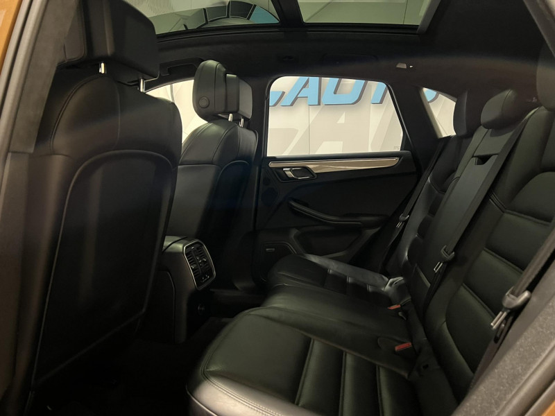 Photo 8 de l'offre de PORSCHE MACAN Turbo 3.6 V6 400 ch PDK à 43990€ chez VL Auto