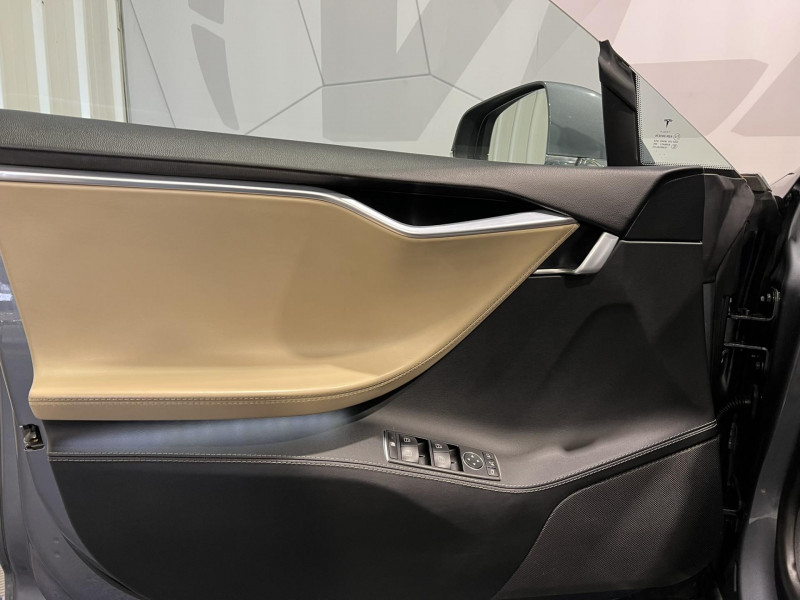 Photo 19 de l'offre de TESLA MODEL S  85 kWh Performance recharge gratuite a vie  à 26990€ chez VL Auto