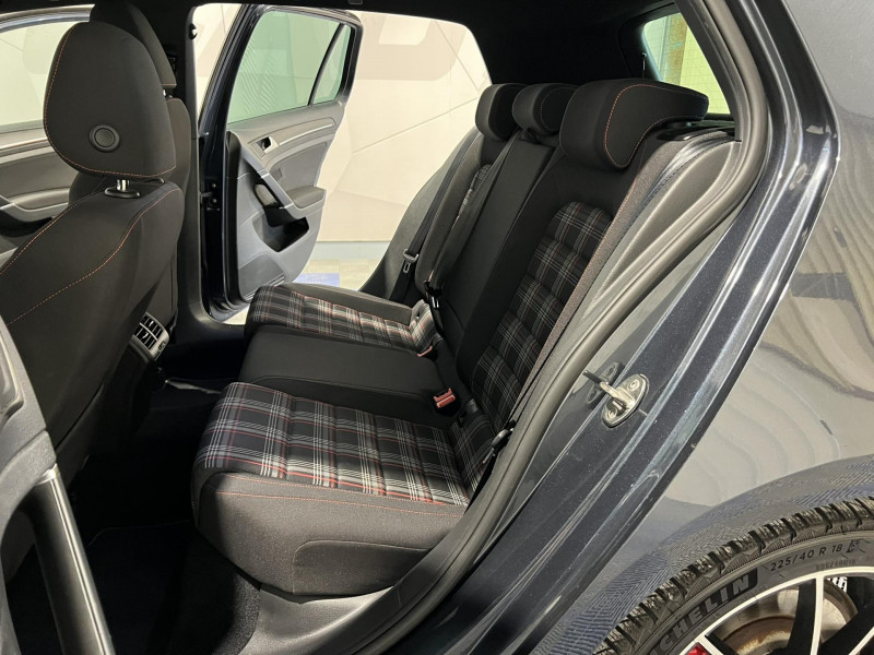 Photo 9 de l'offre de VOLKSWAGEN GOLF 2.0 TSI 245 DSG7 GTI Performance à 19990€ chez VL Auto