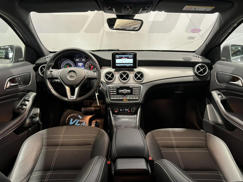 Photo 7 de l'offre de MERCEDES-BENZ CLASSE GLA 250 4-Matic Sensation 7-G DCT BVA à 20990€ chez VL Auto