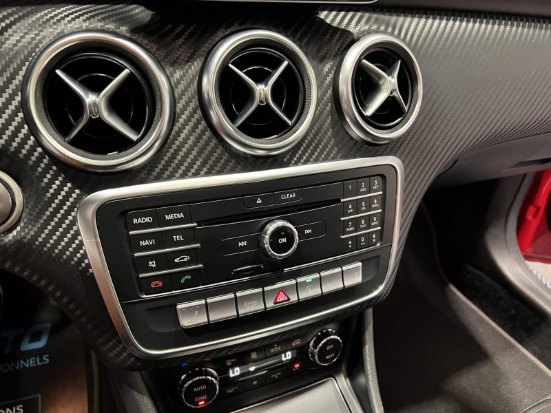 Photo 13 de l'offre de MERCEDES-BENZ CLASSE A 200 d 7G-DCT Fascination à 18990€ chez VL Auto