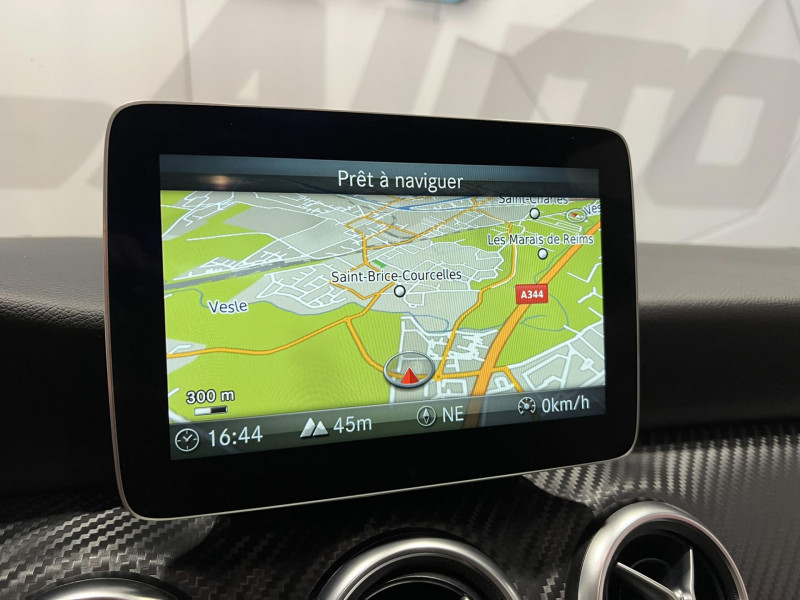 Photo 12 de l'offre de MERCEDES-BENZ CLASSE A 200 d 7G-DCT Fascination à 18990€ chez VL Auto