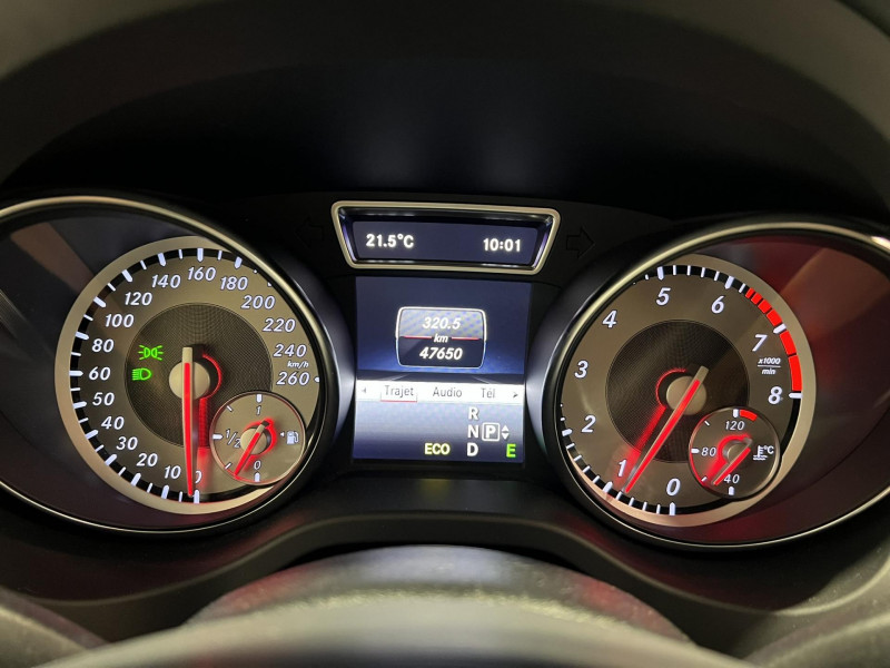 Photo 11 de l'offre de MERCEDES-BENZ CLASSE GLA 250 4-Matic Sensation 7-G DCT BVA à 20990€ chez VL Auto