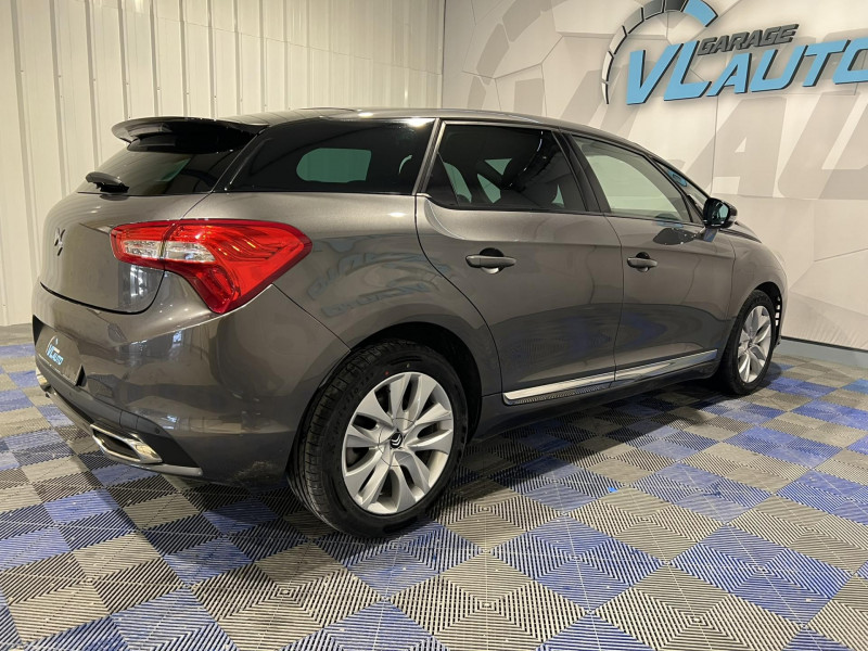Photo 5 de l'offre de DS DS5  BlueHDi 180 S&S EAT6 Be Chic à 12490€ chez VL Auto