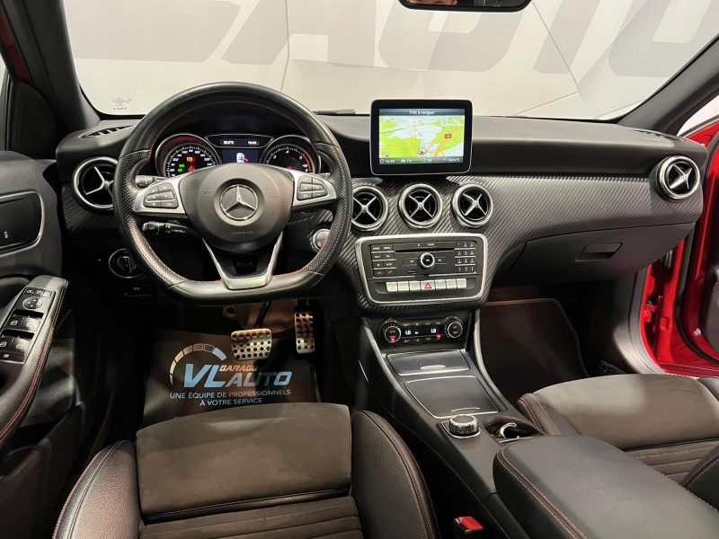 Photo 16 de l'offre de MERCEDES-BENZ CLASSE A 200 d 7G-DCT Fascination à 18990€ chez VL Auto