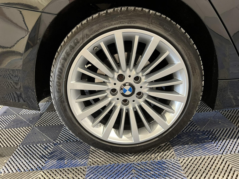 Photo 17 de l'offre de BMW Serie 4 Gran Coupé 420i 184 ch F36 Luxury BVA à 19990€ chez VL Auto