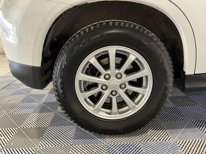 Photo 17 de l'offre de MITSUBISHI ASX  1.6 DI-D 115 BVM6 4x2 Invite à 9990€ chez VL Auto