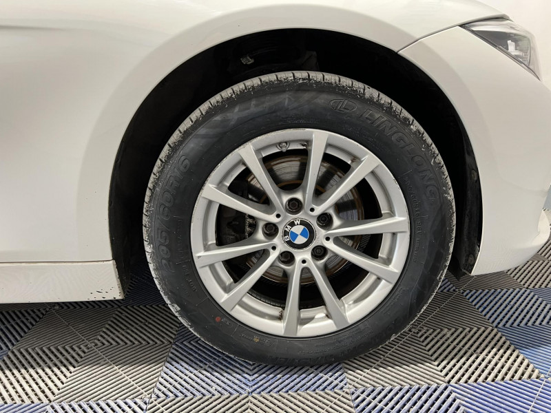 Photo 18 de l'offre de BMW serie 3 touring 320d xDrive 190 ch F31 LCI Lounge Plus BVA à 16990€ chez VL Auto