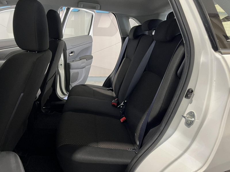 Photo 9 de l'offre de MITSUBISHI ASX  1.6 DI-D 115 BVM6 4x2 Invite à 9990€ chez VL Auto