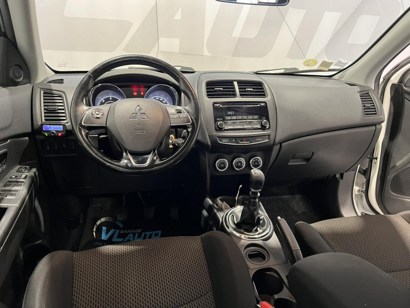 Photo 16 de l'offre de MITSUBISHI ASX  1.6 DI-D 115 BVM6 4x2 Invite à 9990€ chez VL Auto