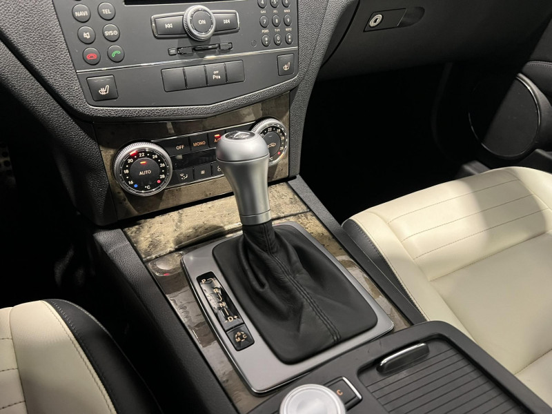 Photo 13 de l'offre de MERCEDES-BENZ CLASSE C 320 CDI Avantgarde 4-Matic BVA à 13990€ chez VL Auto
