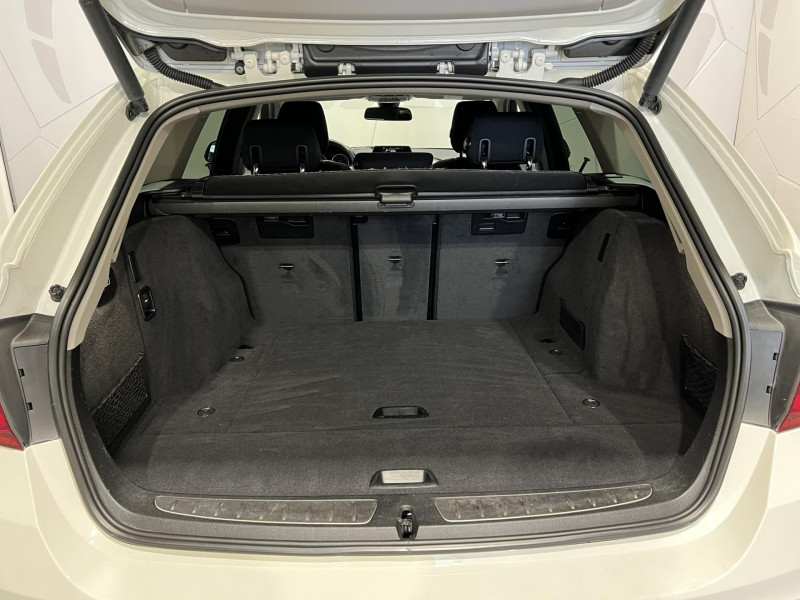 Photo 10 de l'offre de BMW serie 3 touring 320d xDrive 190 ch F31 LCI Lounge Plus BVA à 16990€ chez VL Auto
