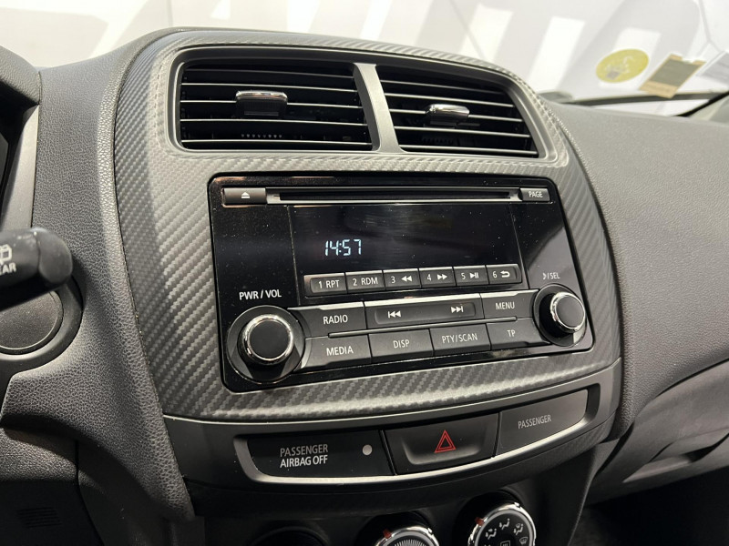 Photo 13 de l'offre de MITSUBISHI ASX  1.6 DI-D 115 BVM6 4x2 Invite à 9990€ chez VL Auto