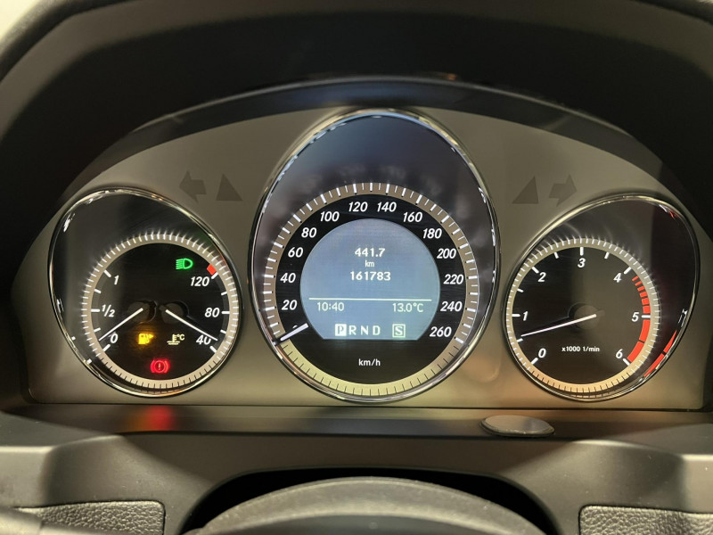Photo 9 de l'offre de MERCEDES-BENZ CLASSE C 320 CDI Avantgarde 4-Matic BVA à 13990€ chez VL Auto