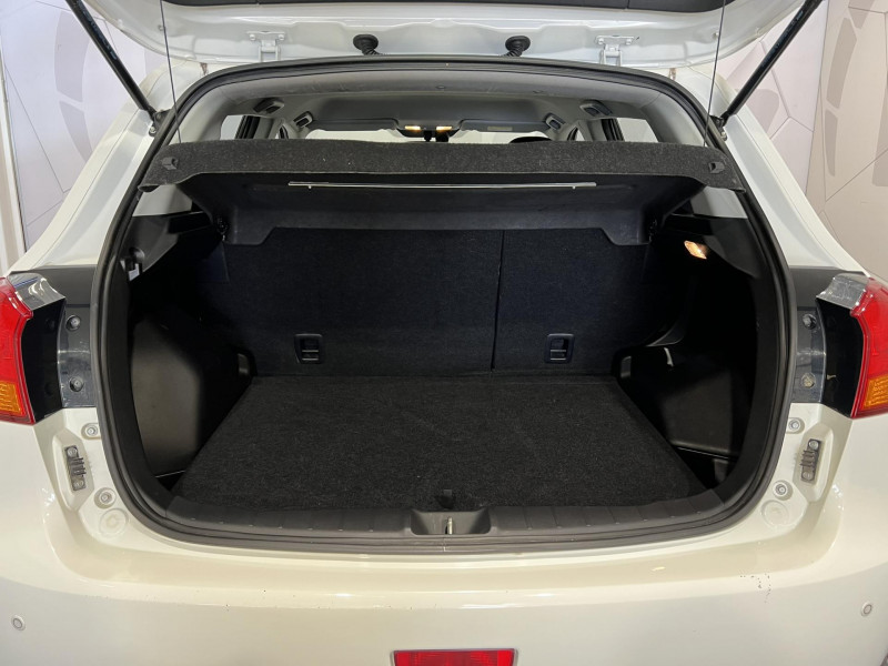 Photo 10 de l'offre de MITSUBISHI ASX  1.6 DI-D 115 BVM6 4x2 Invite à 9990€ chez VL Auto