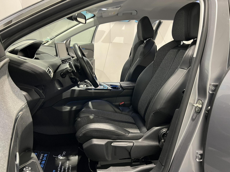 Photo 6 de l'offre de PEUGEOT 5008  BlueHDi 130ch S&S EAT8 Allure 7 Places à 18490€ chez VL Auto