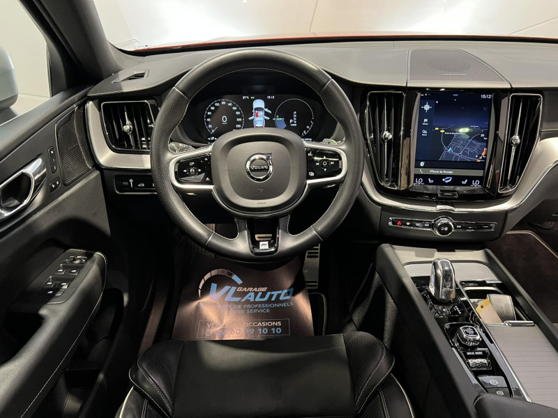 Photo 16 de l'offre de VOLVO XC60  T8 Twin Engine 303 ch + 87 ch Geartronic 8 R-Design à 33990€ chez VL Auto