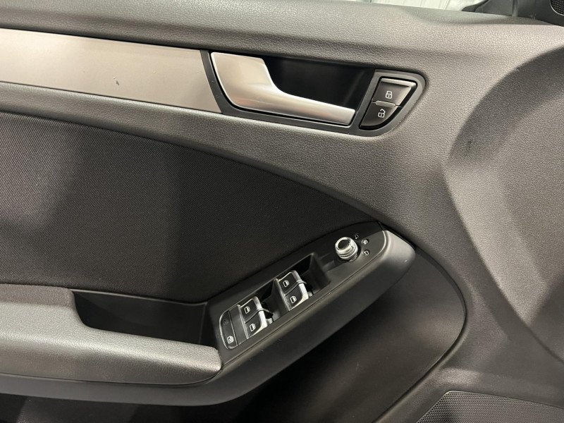 Photo 22 de l'offre de AUDI A4 AVANT 2.0 TDI 150 S-LINE Multitronic BVA à 14990€ chez VL Auto