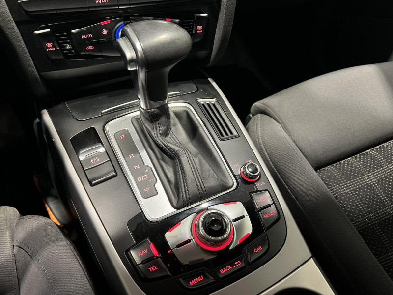 Photo 13 de l'offre de AUDI A4 AVANT 2.0 TDI 150 S-LINE Multitronic BVA à 14990€ chez VL Auto