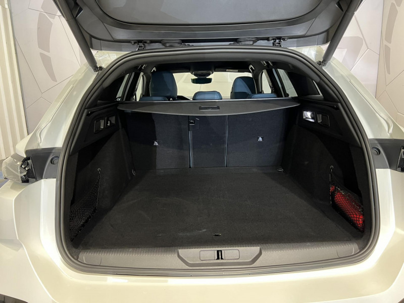Photo 10 de l'offre de PEUGEOT 308 SW  PHEV 180 e-EAT8 GT à 22990€ chez VL Auto