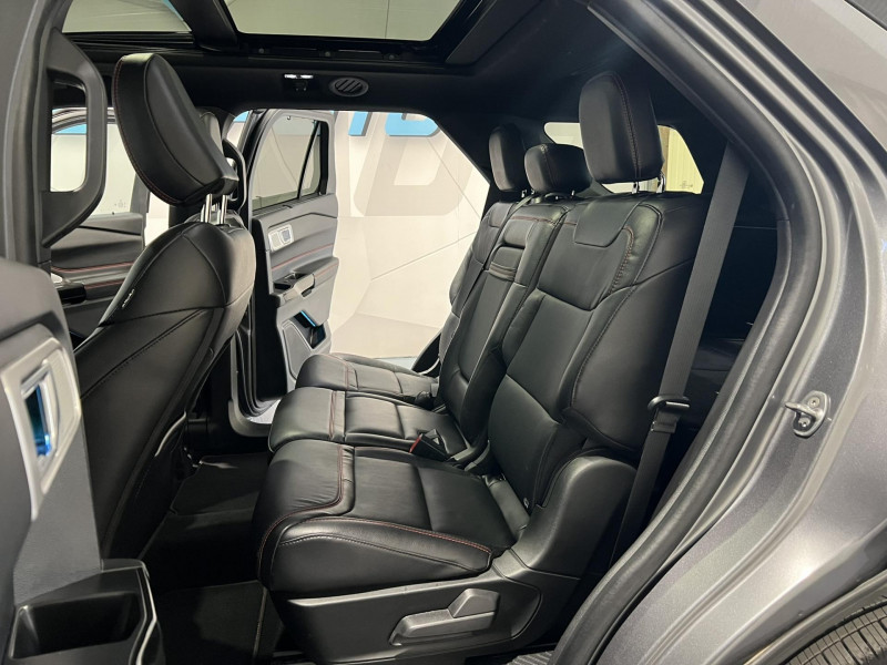 Photo 9 de l'offre de FORD EXPLORER 3.0 E 457 ch Parallel PHEV BVA10 Intelligent AWD ST-Line 7 Places à 46990€ chez VL Auto