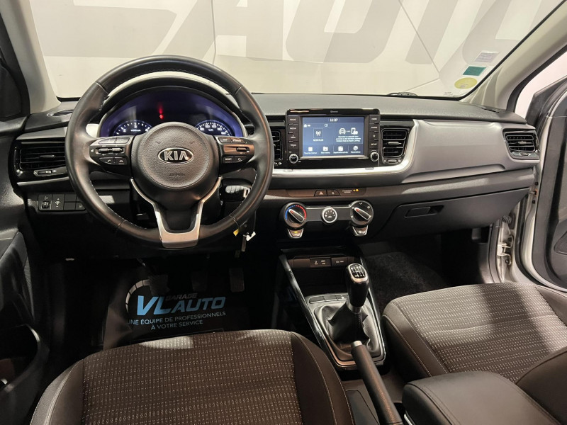 Photo 16 de l'offre de KIA STONIC 1.6 CRDi 110 ch Active à 12490€ chez VL Auto