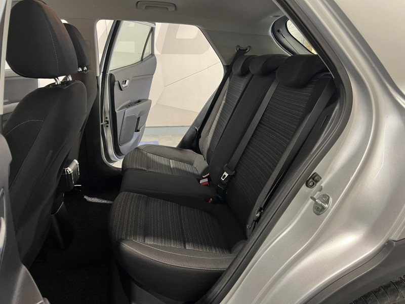Photo 9 de l'offre de KIA STONIC 1.6 CRDi 110 ch Active à 12490€ chez VL Auto