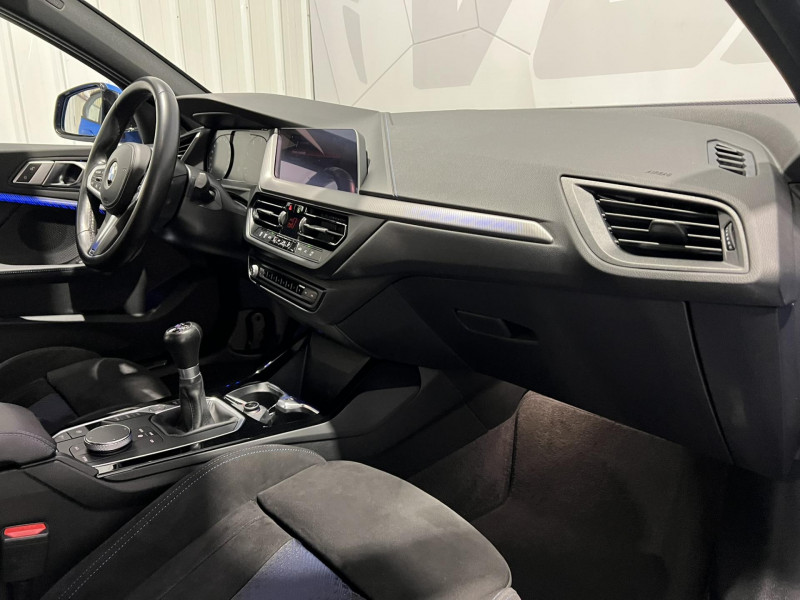 Photo 8 de l'offre de BMW SERIE 1 118d 150 ch F40 M Sport à 21490€ chez VL Auto